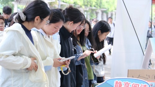 图书展1.jpg
