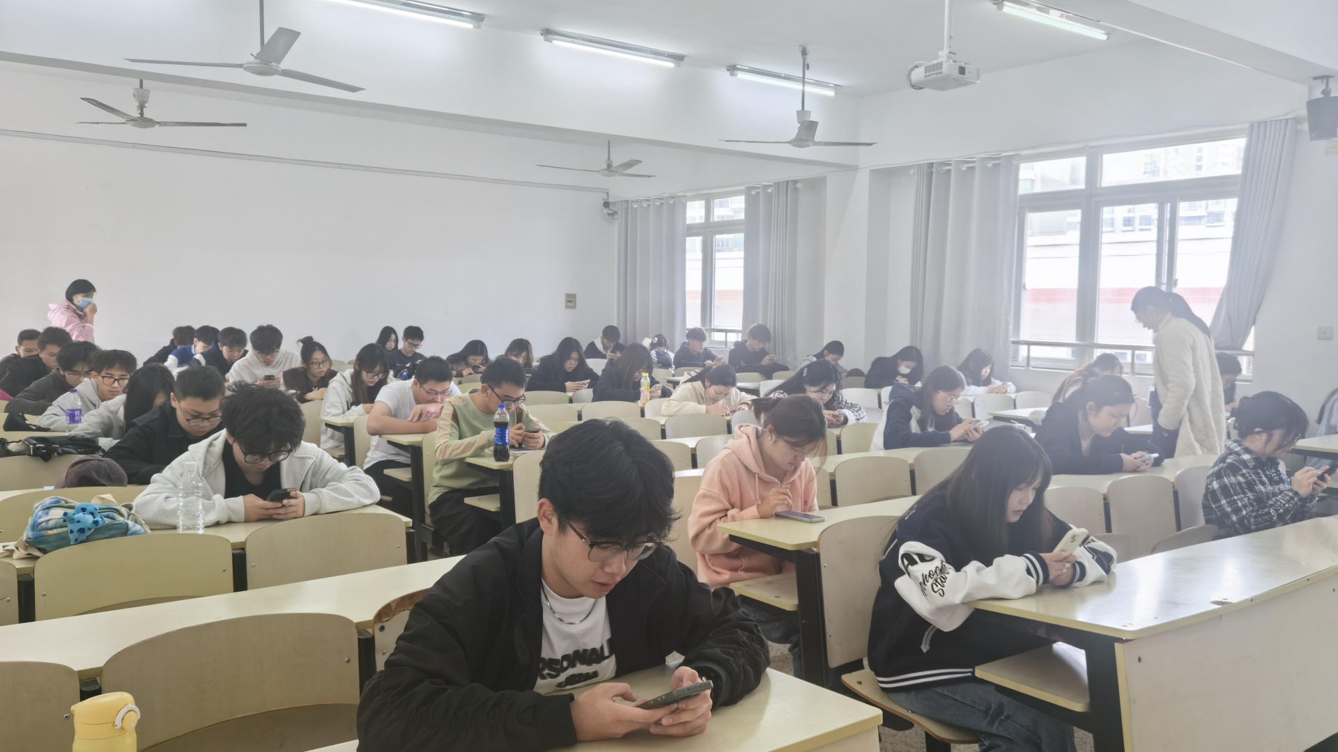 我院民航系40名学生通过政府补贴大创项目考试