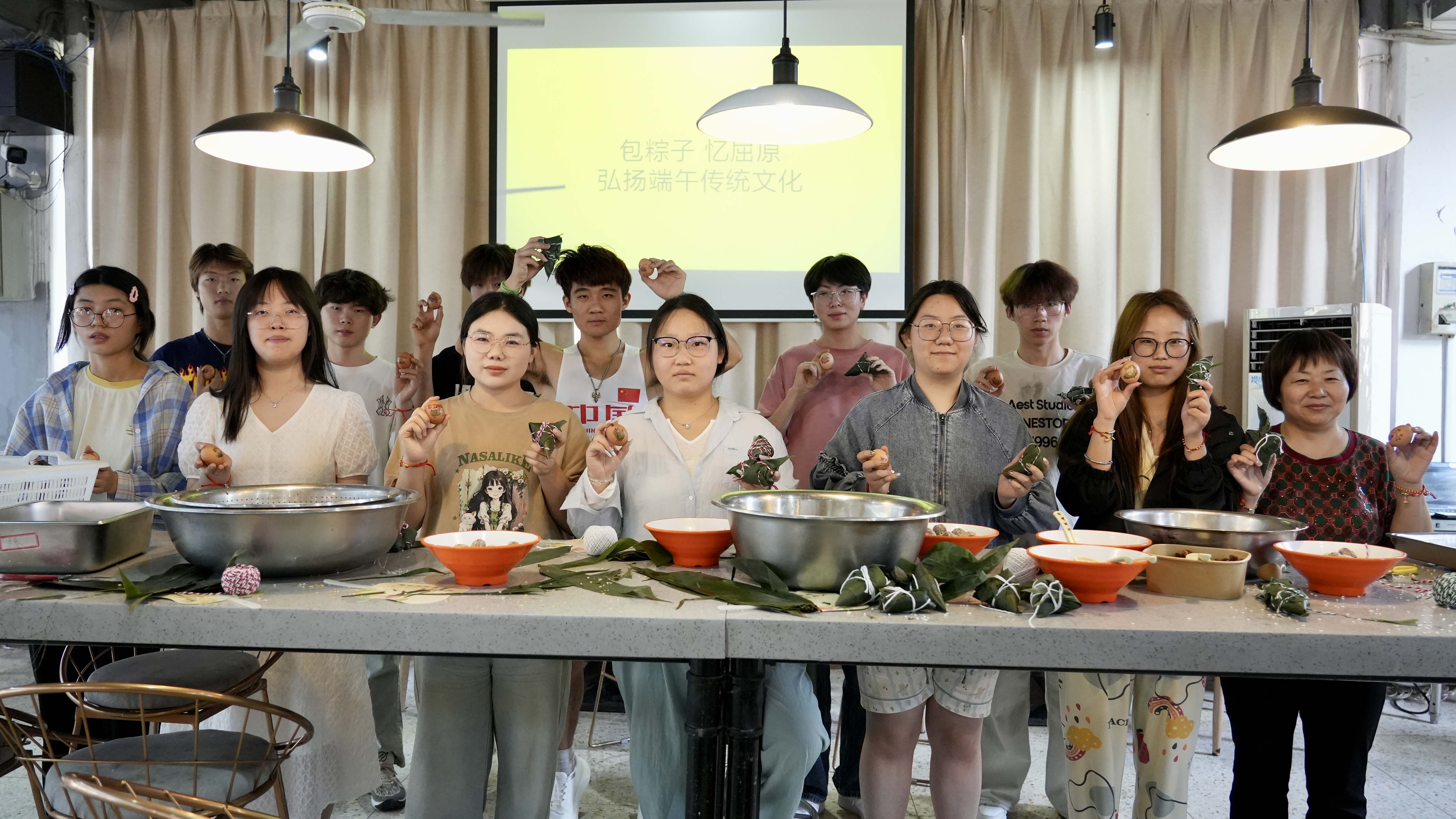四食堂