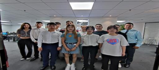 经管系暑期走访校企合作单位看望顶岗实习学生